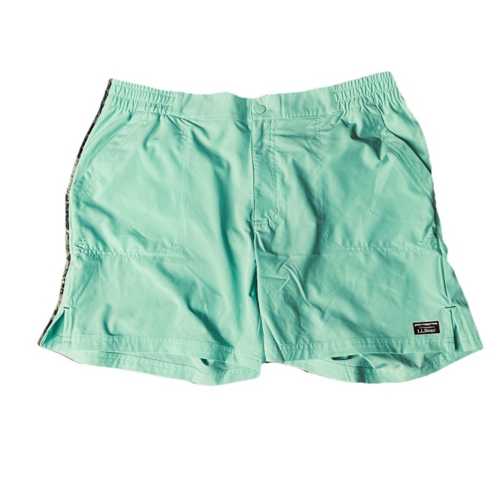 LL BEAN Shorts Womens Sz 16 Green Bayside UPF 50 Performance Golf Activewear‎